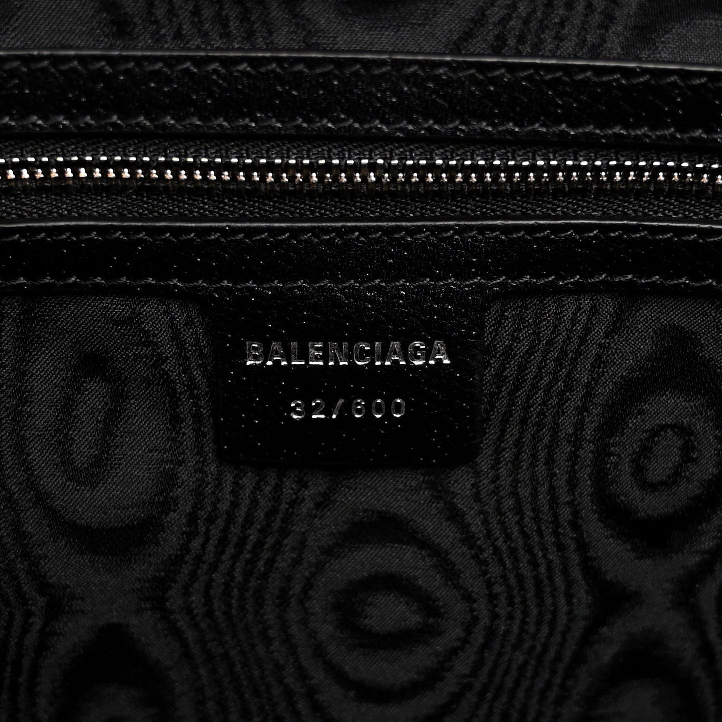 X BALENCIAGA BB Monogram Web Graffiti Medium Ophidia Shopping Tote Black
