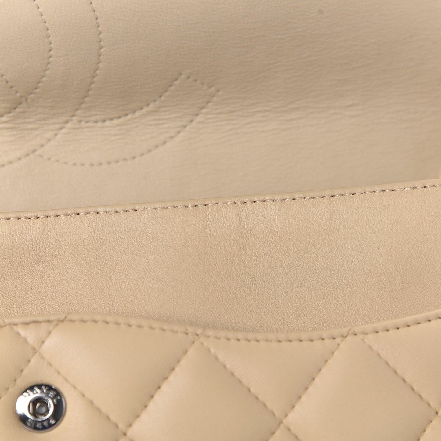 Lambskin Quilted Jumbo Double Flap Beige Clair