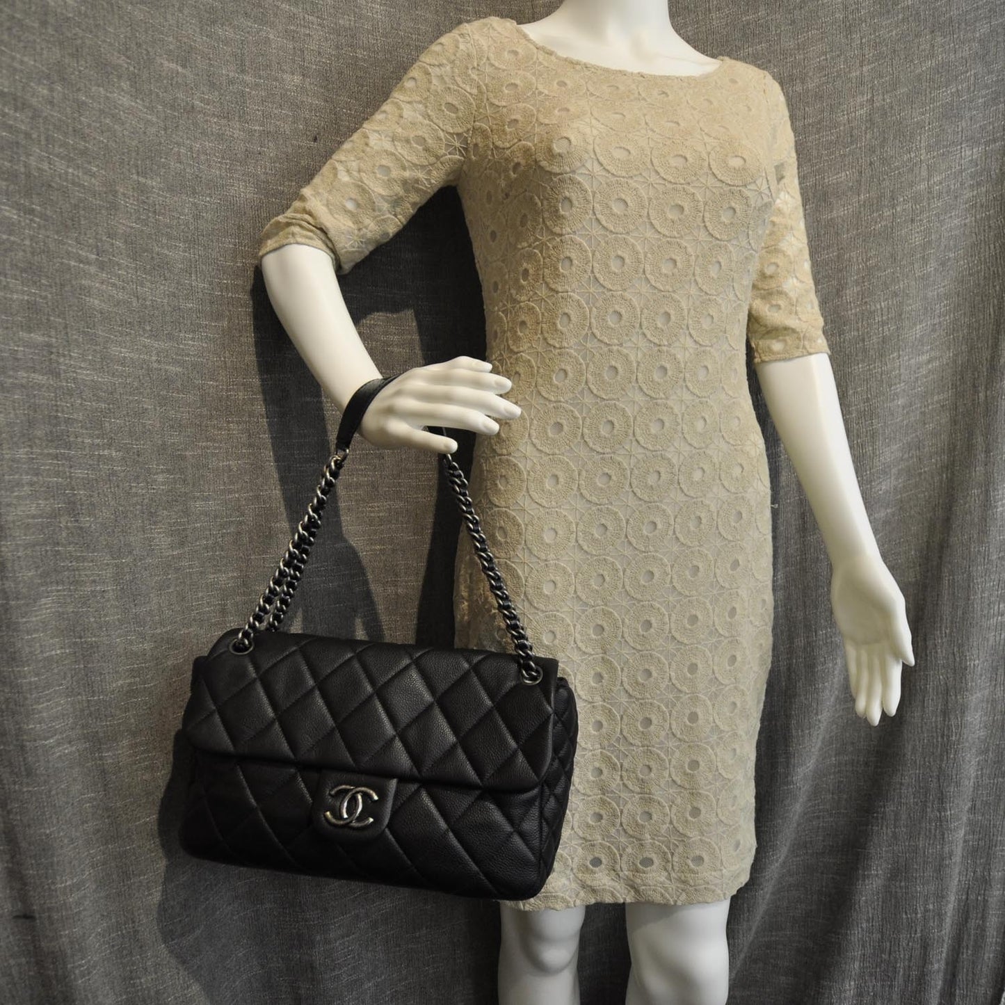 Caviar Quilted Flap Bag Black