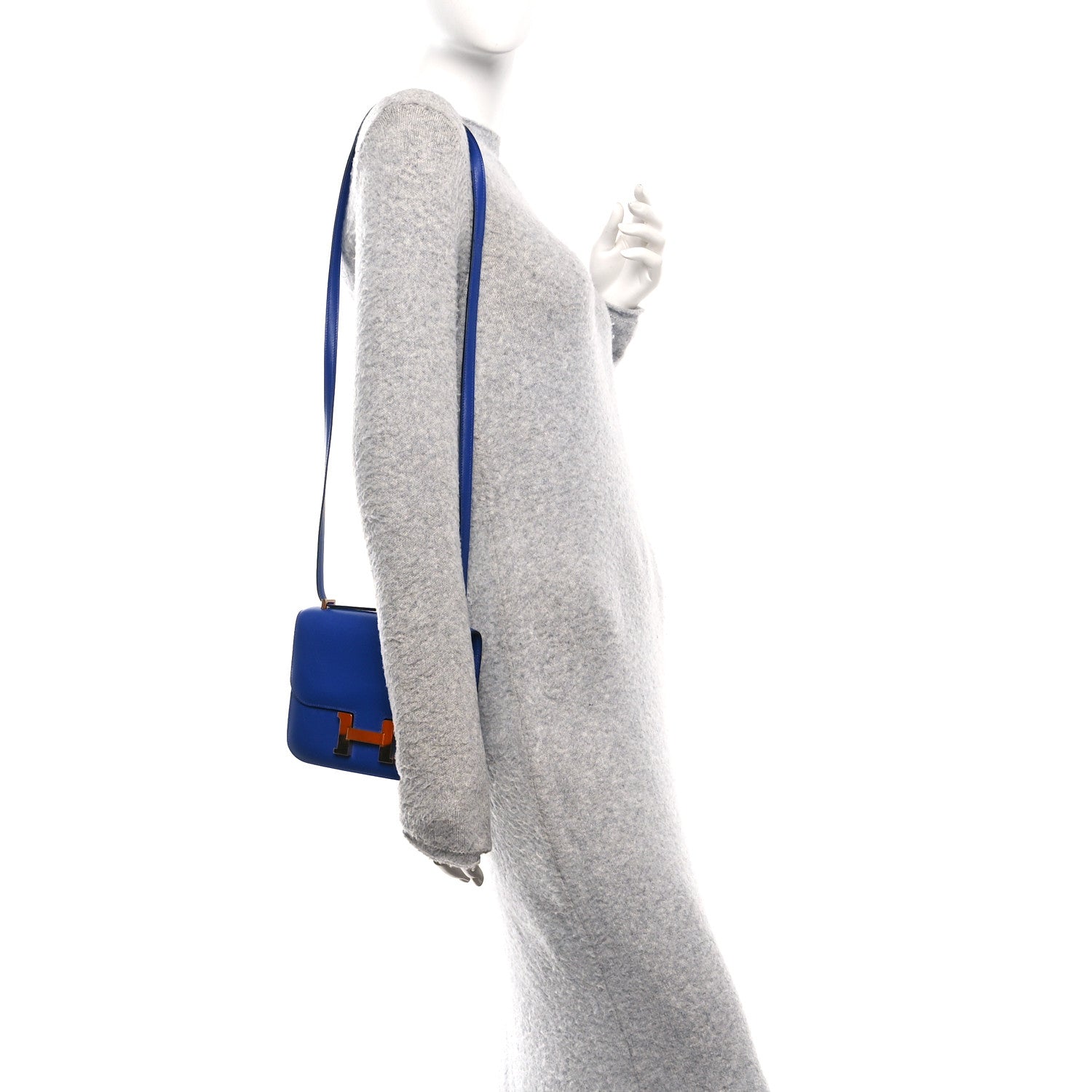 Hermes Tadelakt Constance 18 Bleu Electrique 2 of 10