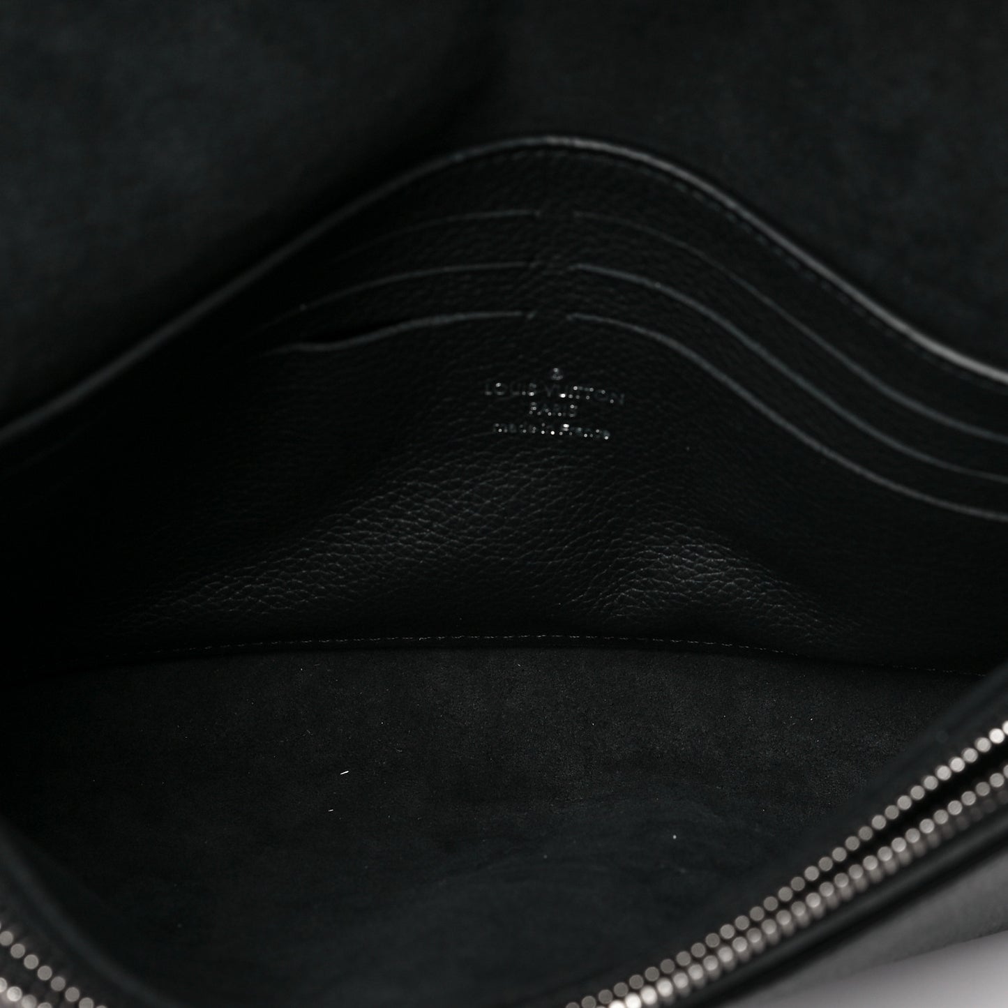 Soft Calfskin My Lockme Pochette Black
