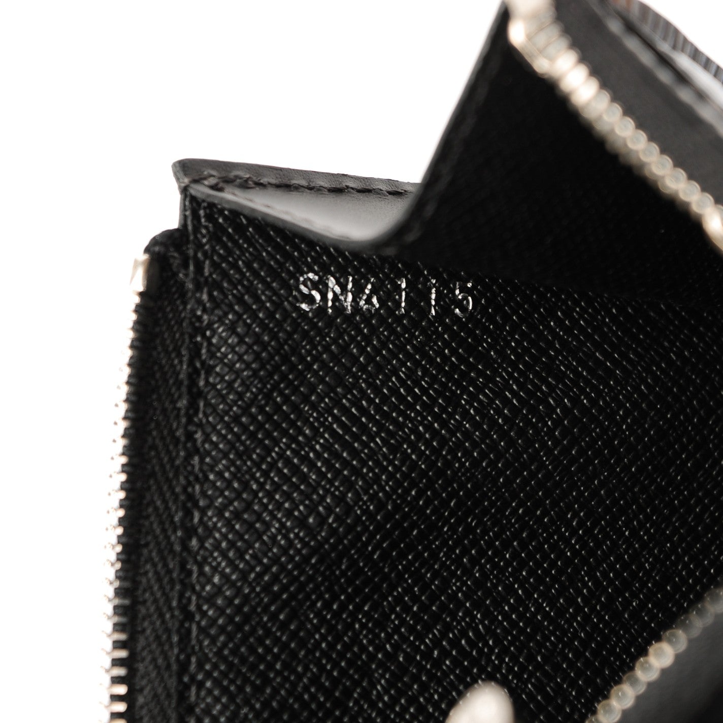 Louis Vuitton Epi Key Pouch Black 6 of 7