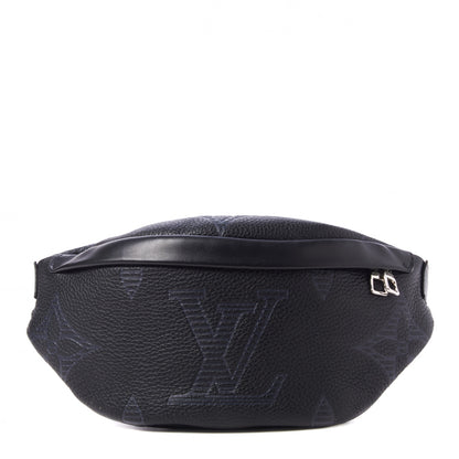 Louis Vuitton Taurillon Monogram Shadow Discovery Bumbag 1 of 8