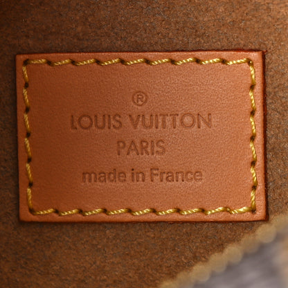 Louis Vuitton Monogram Loop 6 of 8