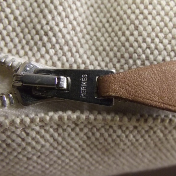 Hermes Canvas Fourre Tout MM 10 of 12