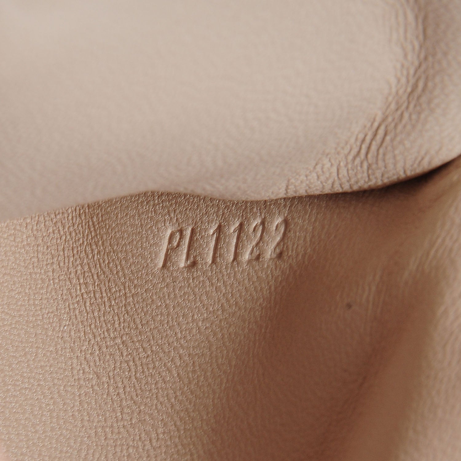 Louis Vuitton Lambskin Mama Broderie Pochette Ivory 6 of 7