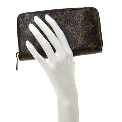 Louis Vuitton Monogram Zippy Compact Wallet 2 of 9