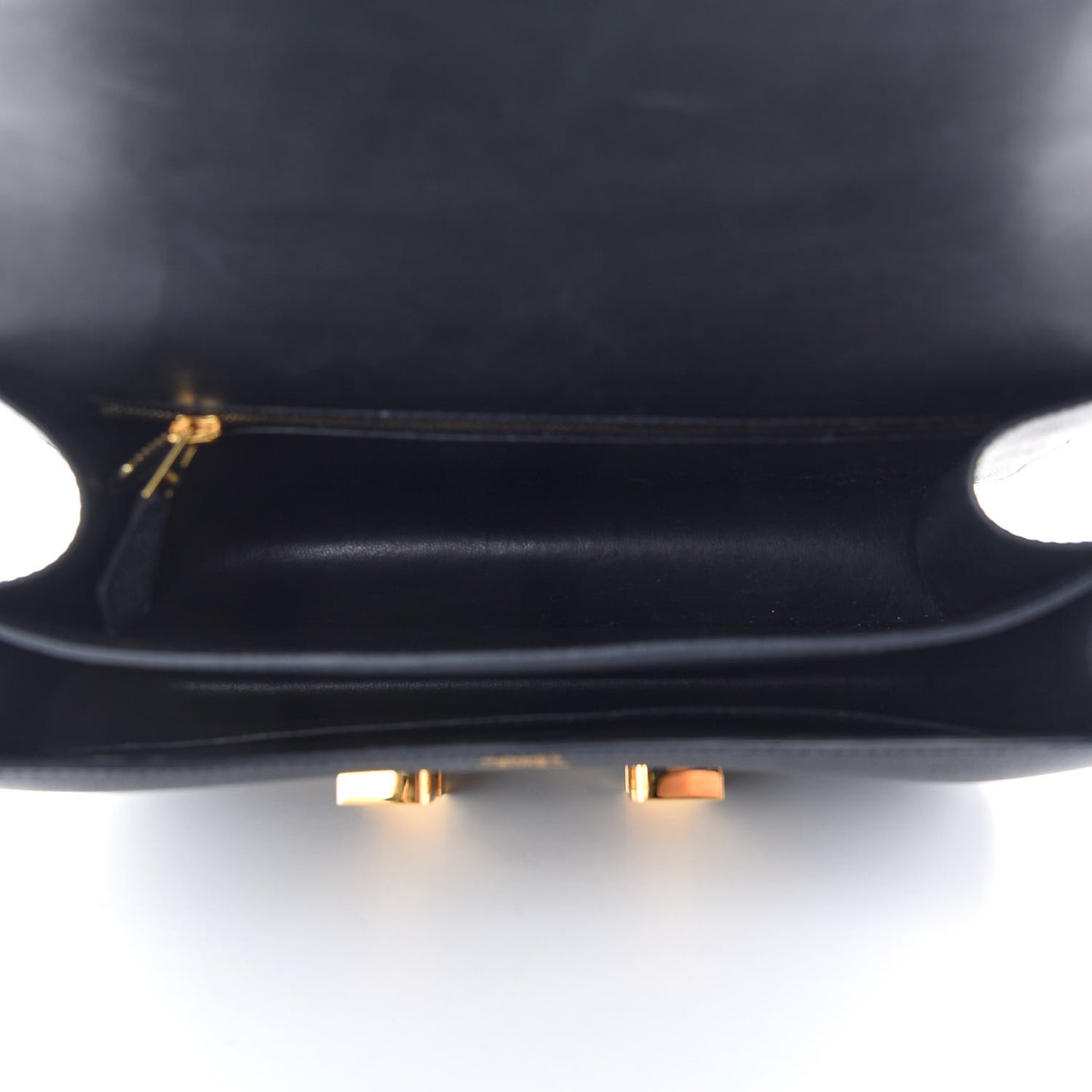 Epsom Constance 24 Black