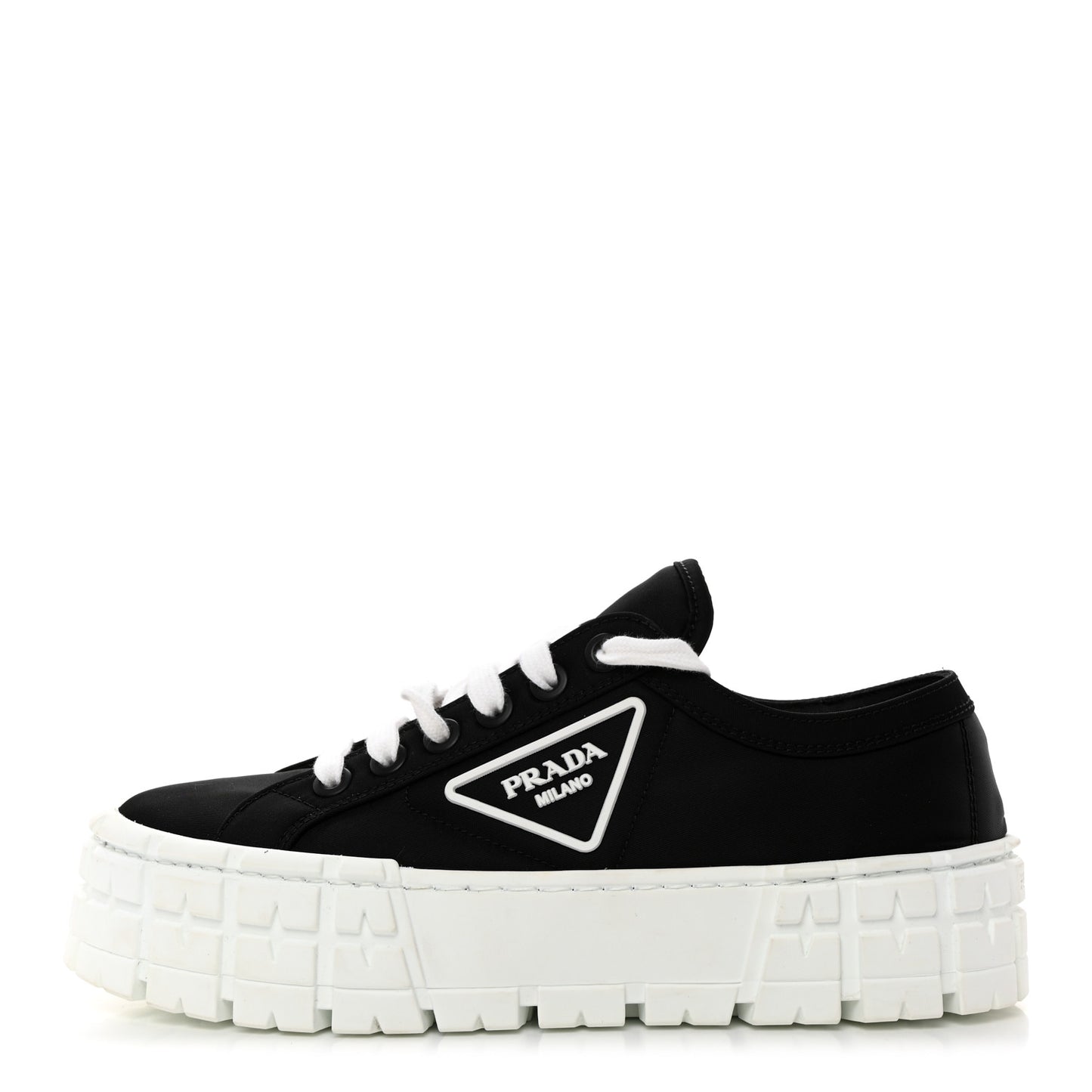 Re-Nylon Gabardine Triangle Logo Double Wheel 50mm Sneakers 37.5 Black