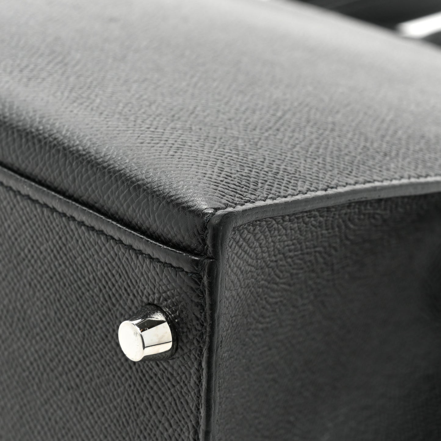 Epsom Kelly Sellier 32 Black