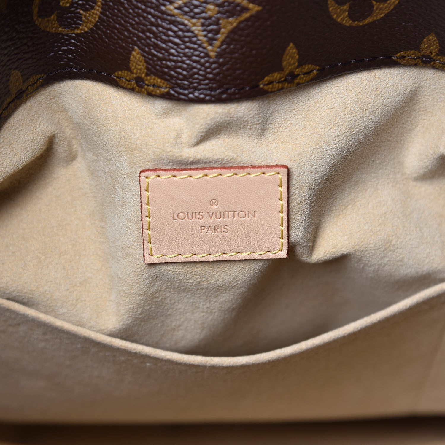 Louis Vuitton Monogram Artsy MM 6 of 8