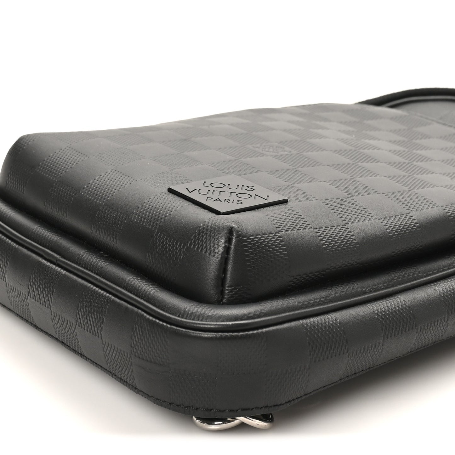 Damier Infini Avenue Sling Bag NM Onyx