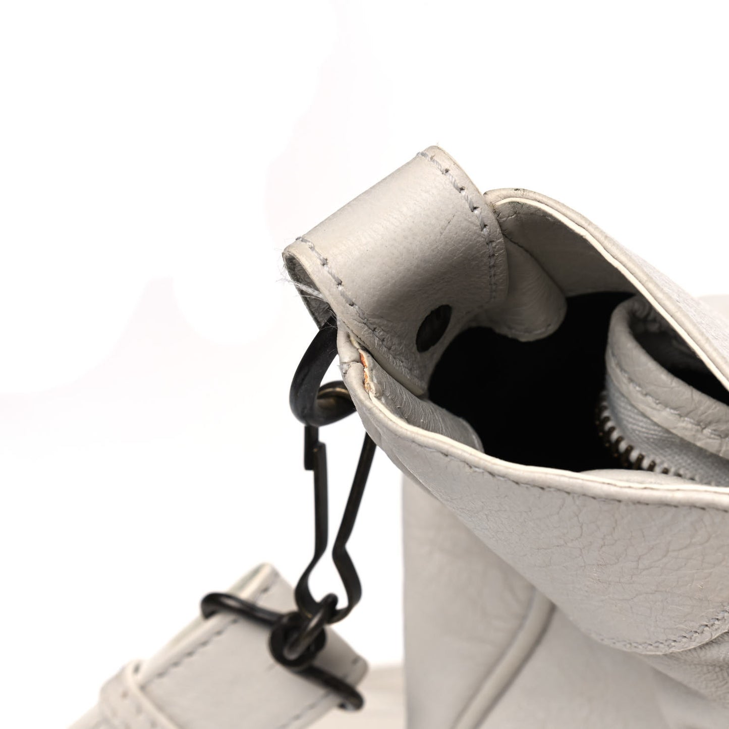 Agneau Classic Hardware Velo White Light