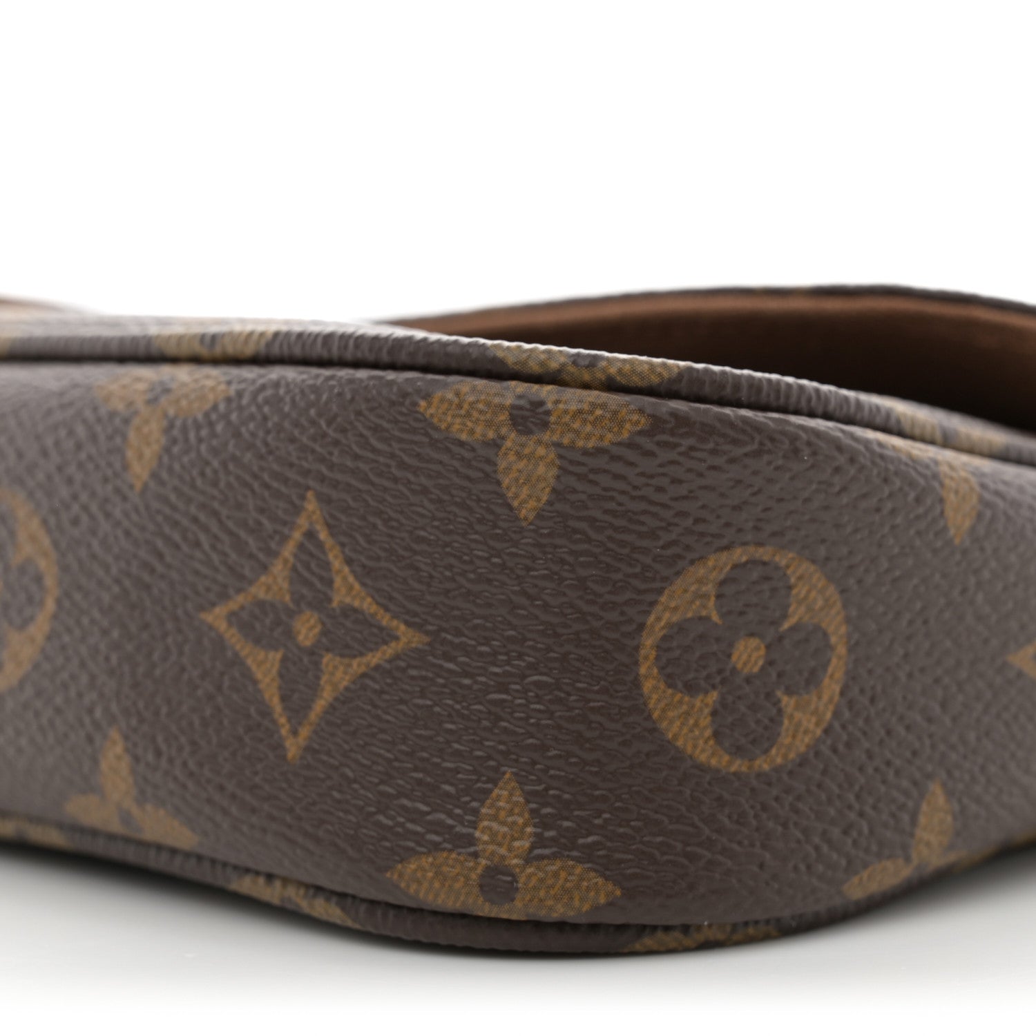 Louis Vuitton Monogram Ivy Wallet On Chain 9 of 10