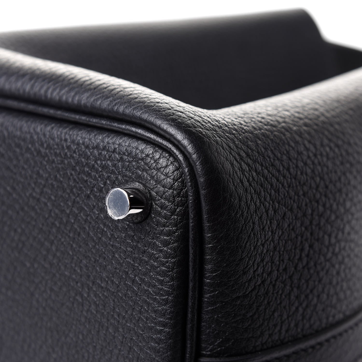 Hermes Taurillon Clemence Picotin Lock 18 PM Black 11 of 12