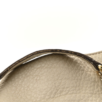 Gucci Pebbled Calfskin Medium Soho Chain Shoulder Bag Off White 12 of 17