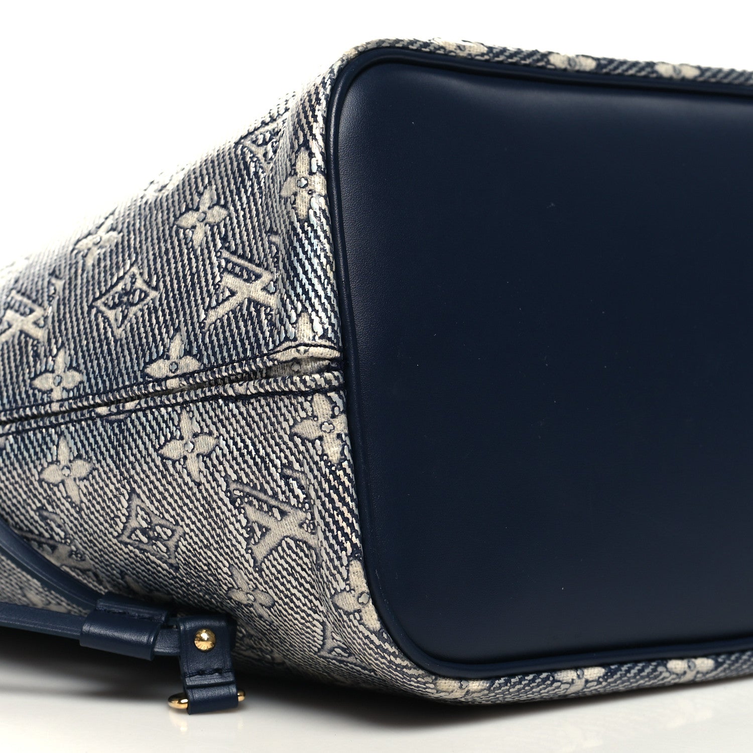 Louis Vuitton Monoglam Neverfull MM Blue 6 of 11