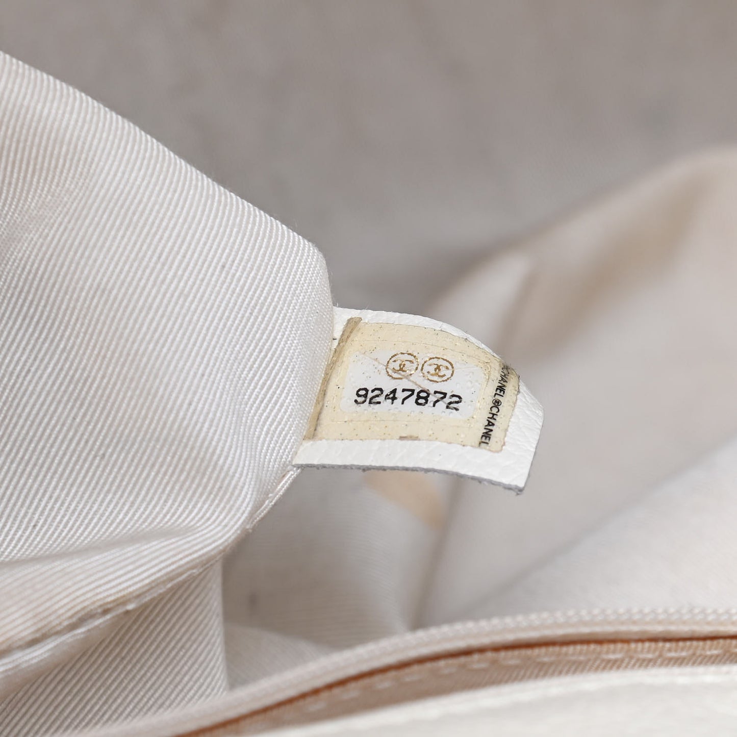 Calfskin Cerf Executive Shopper Tote White