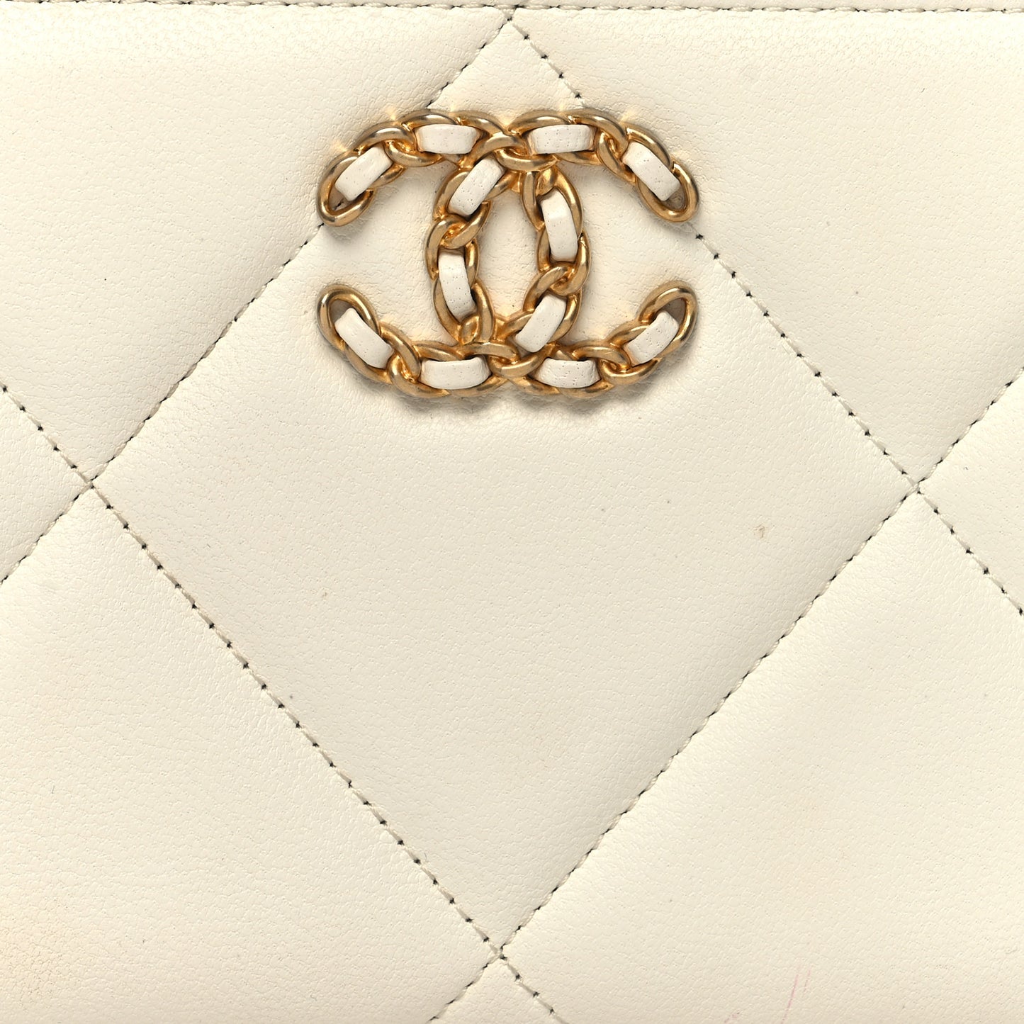 Shiny Goatskin Quilted 19 Long Zipped Around Wallet White
