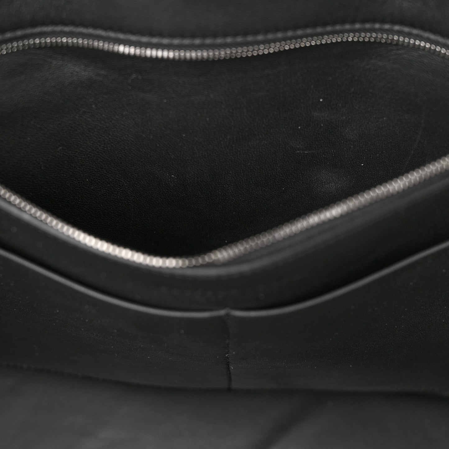 Nappa Maxi Intrecciato Padded Large Arco Black