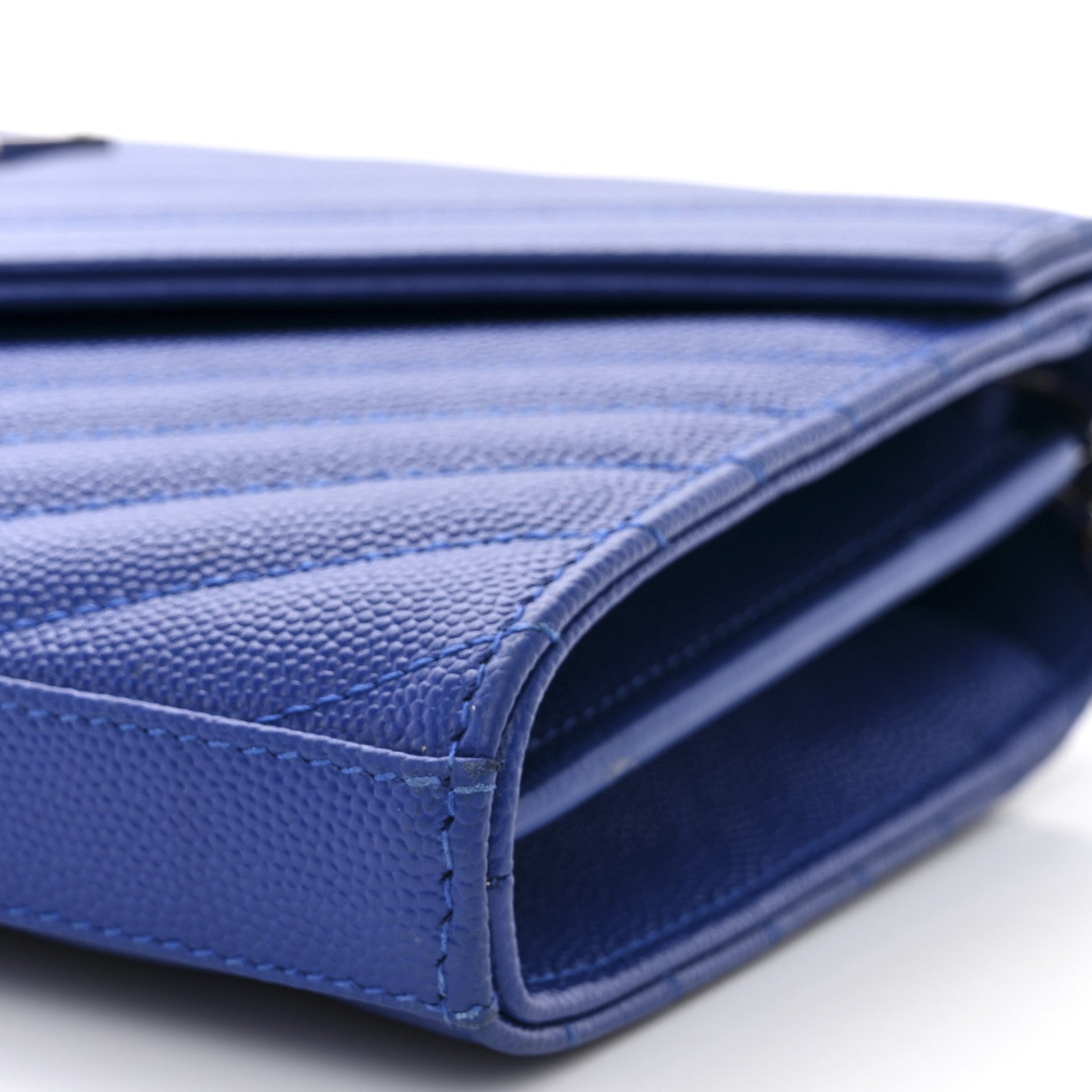 Saint Laurent Grain De Poudre Matelasse Chevron Monogram Chain Wallet Blue Majorelle 6 of 11