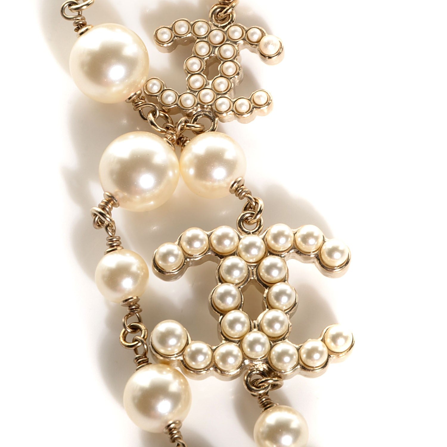 Chanel Pearl CC Long Necklace Gold 3 of 5