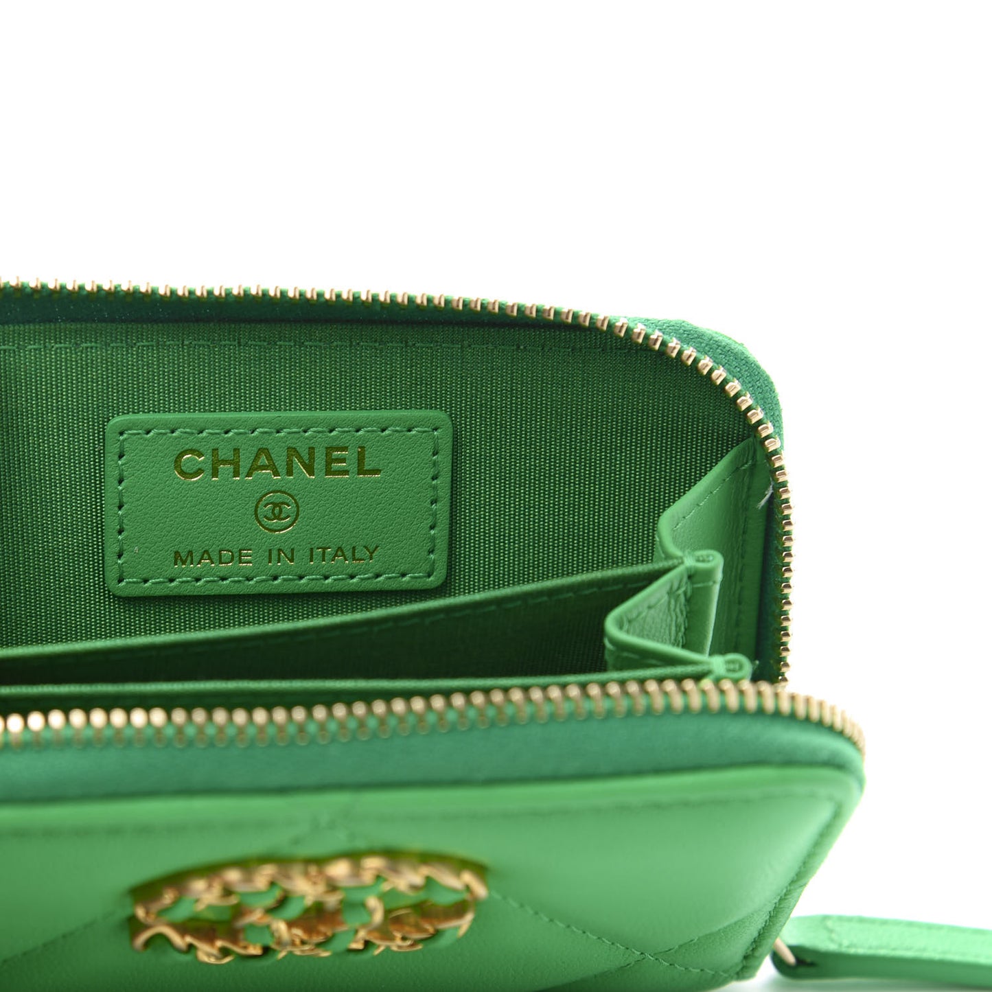 Goatskin Quilted 19 Zip Around Coin Purse Wallet Green
