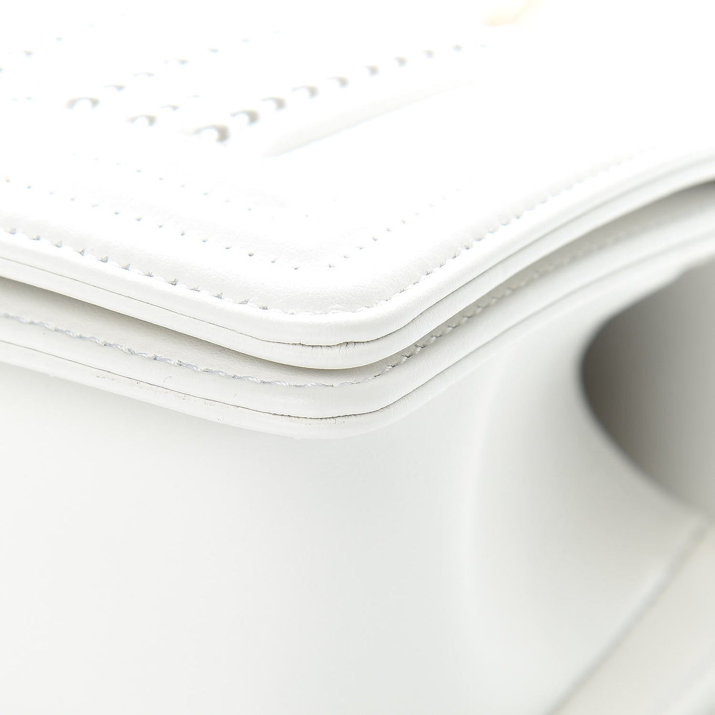 Calfskin Pearl Small Boy Flap White