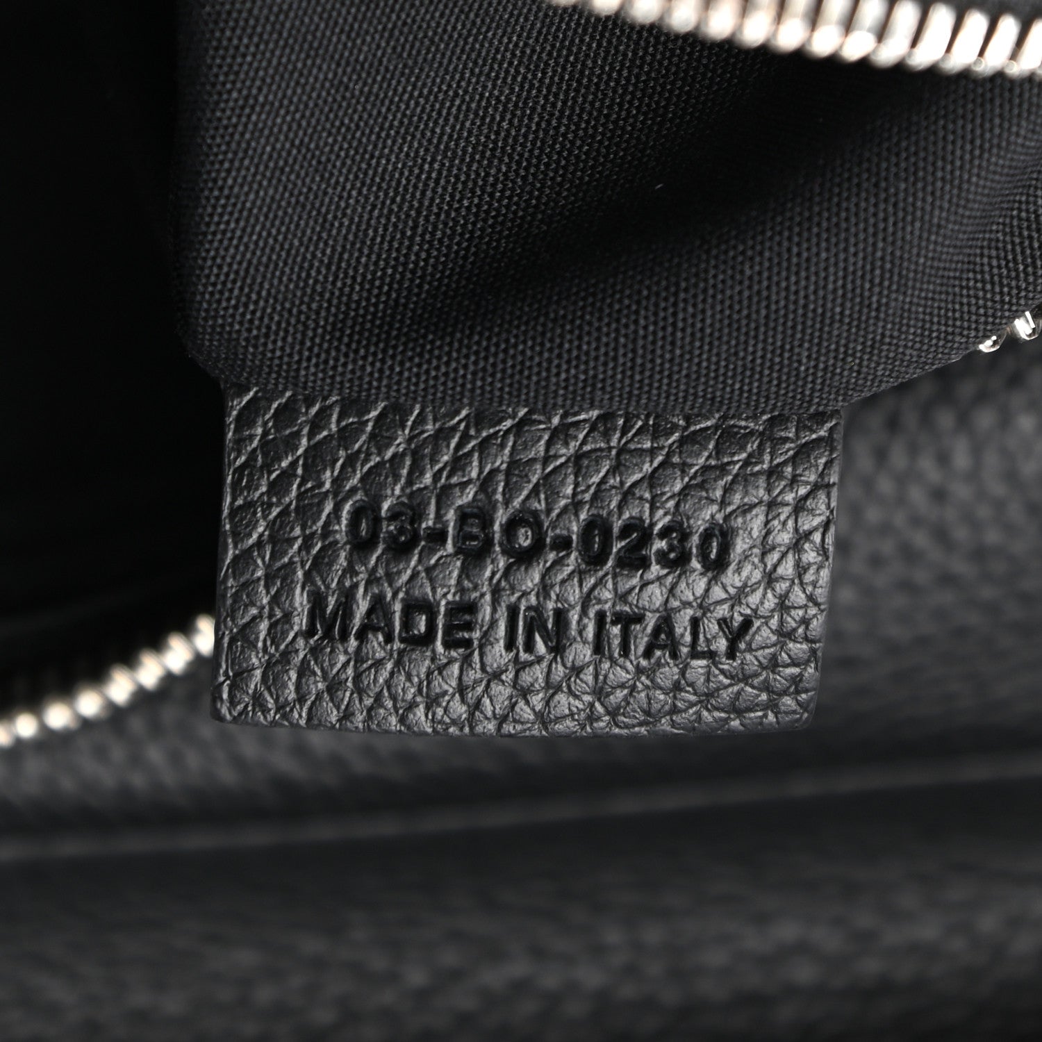 Christian Dior X SHAWN STUSSY Grained Calfskin Bee Saddle Bag Black 9 of 10