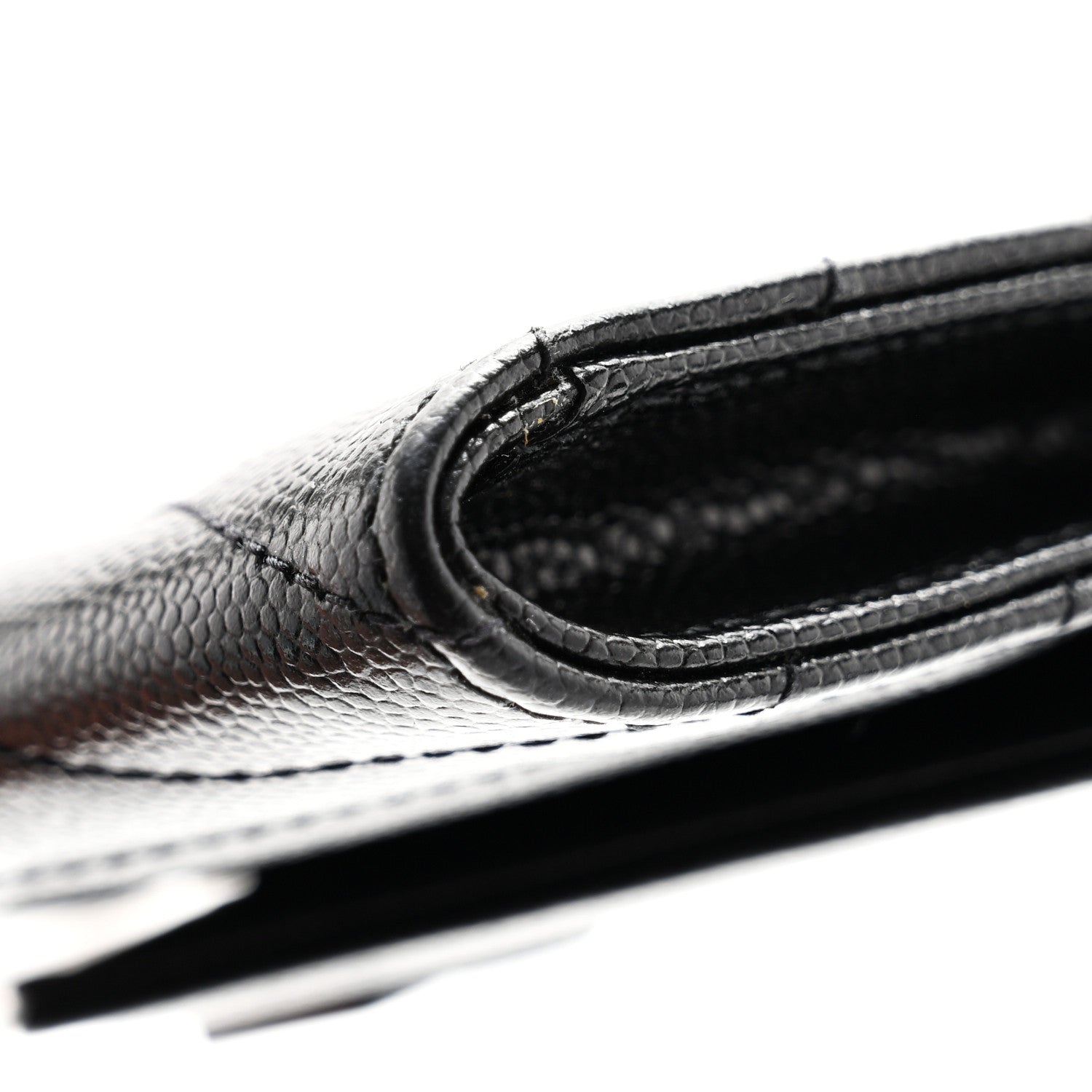 Saint Laurent Grain De Poudre Matelasse Chevron Small Monochrome Monogram Envelope Wallet Black 9 of 11