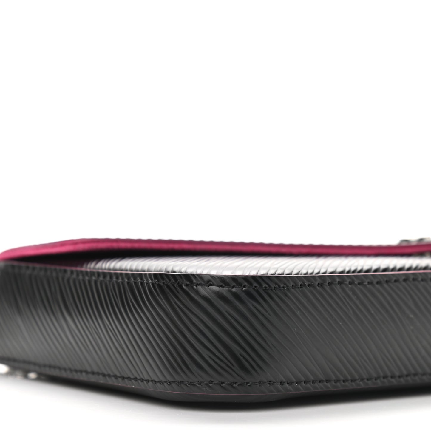 Epi Pochette Felicie Black Hot Pink