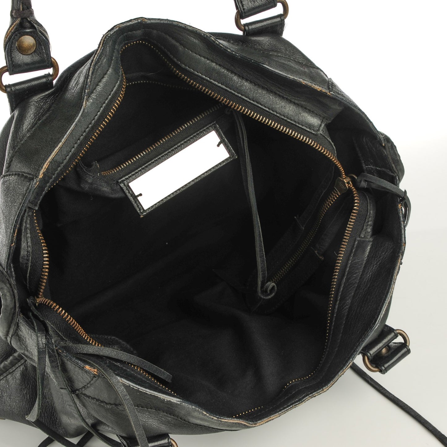 Chevre Classic Hardware City Black