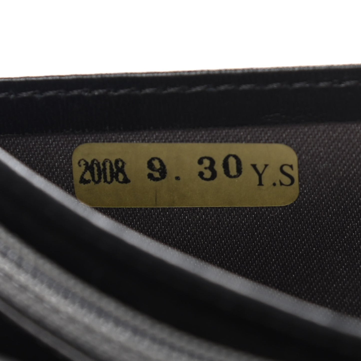 Lambskin Camellia Embossed Yen Wallet Black