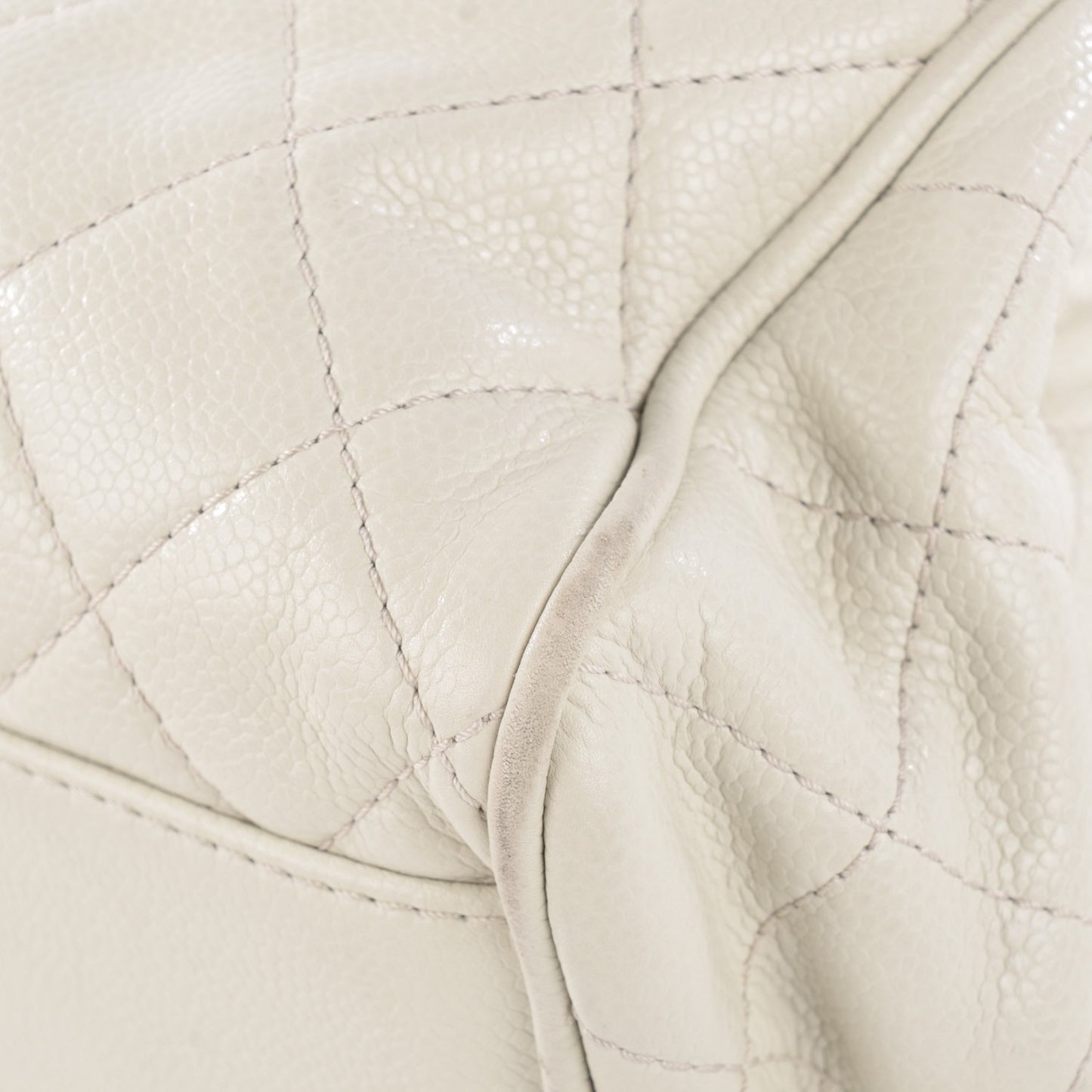 Caviar Quilted Timeless Accordion Flap Dark White