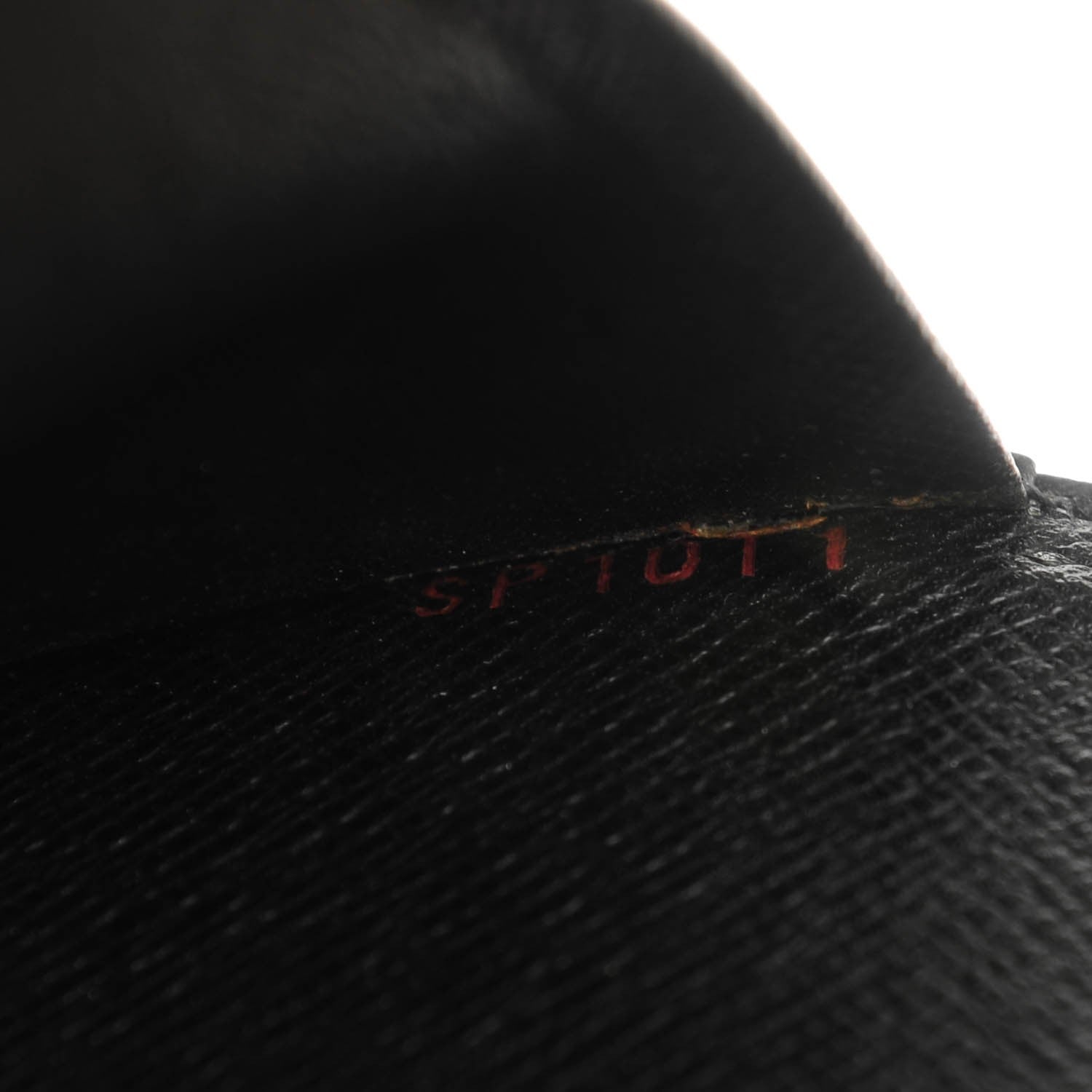 Louis Vuitton Epi Medium Ring Agenda Black 7 of 7