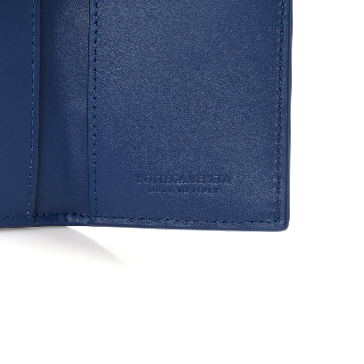 Nappa Intreccio Cassette Flap Card Case Blue