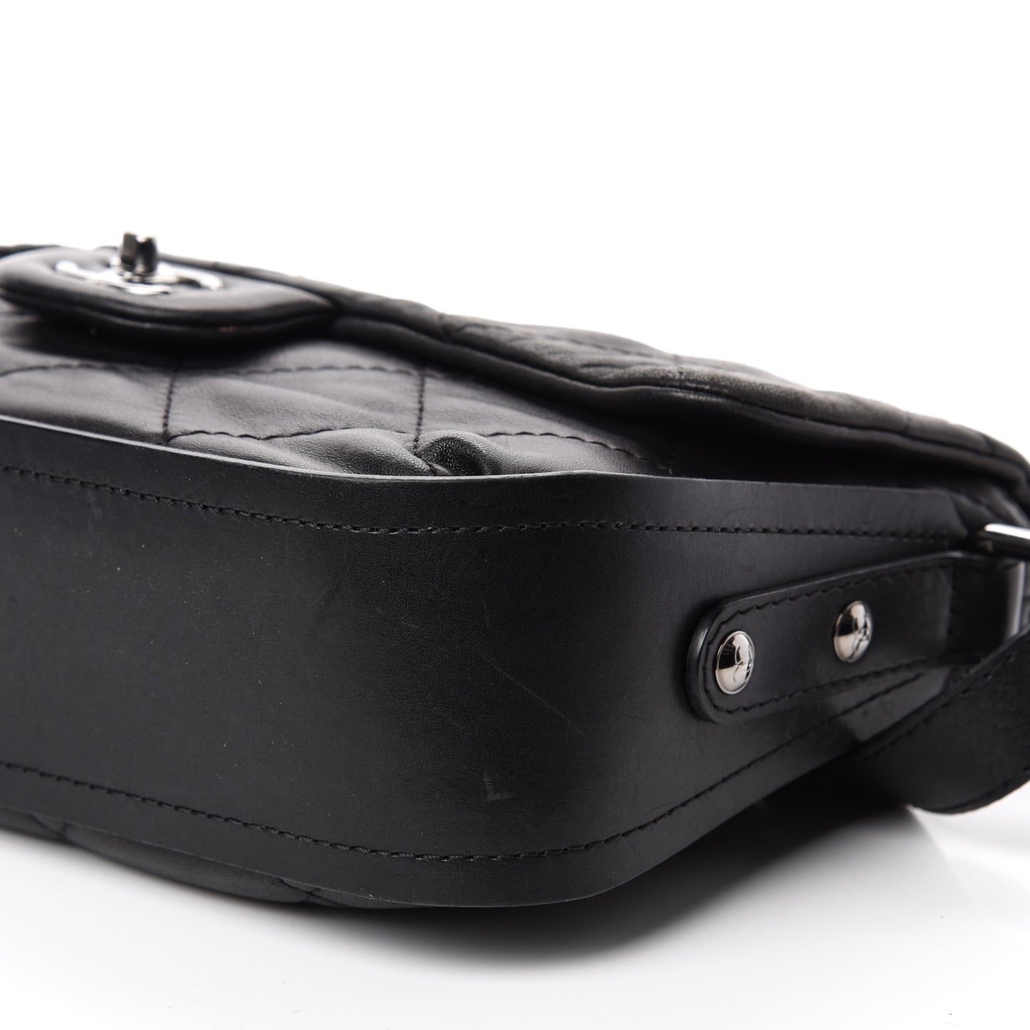 Calfskin Country Chic Cross Body Flap Black