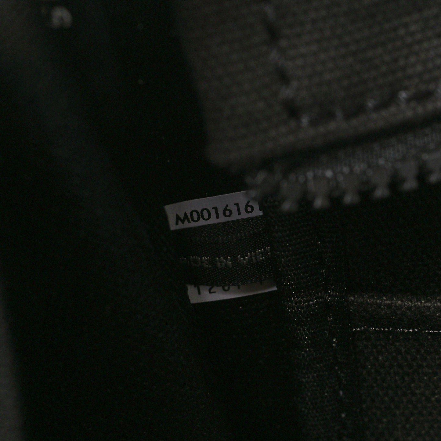 Cotton Canvas Medium The Traveler Tote Bag Black