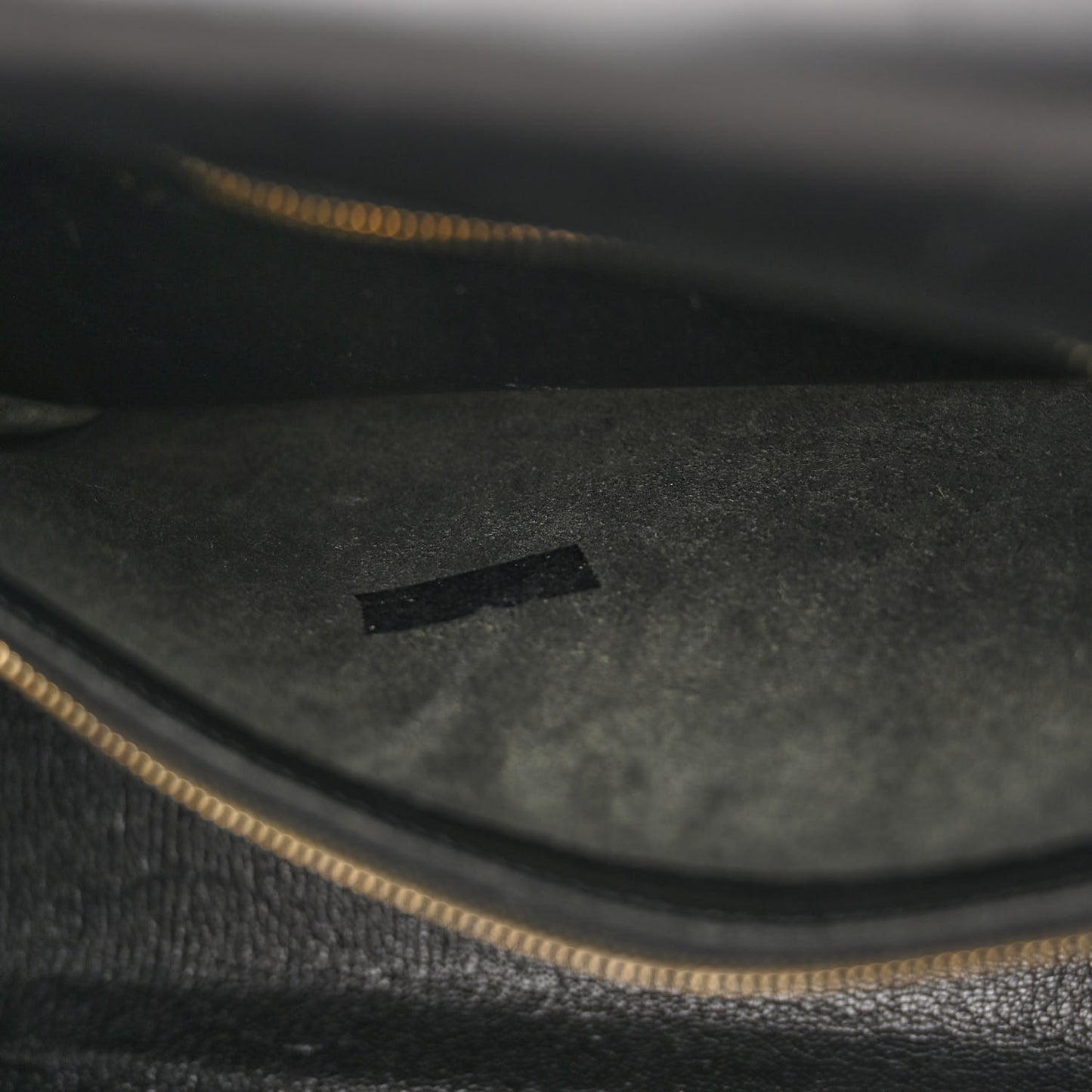 Box Kelly Sellier 32 Black