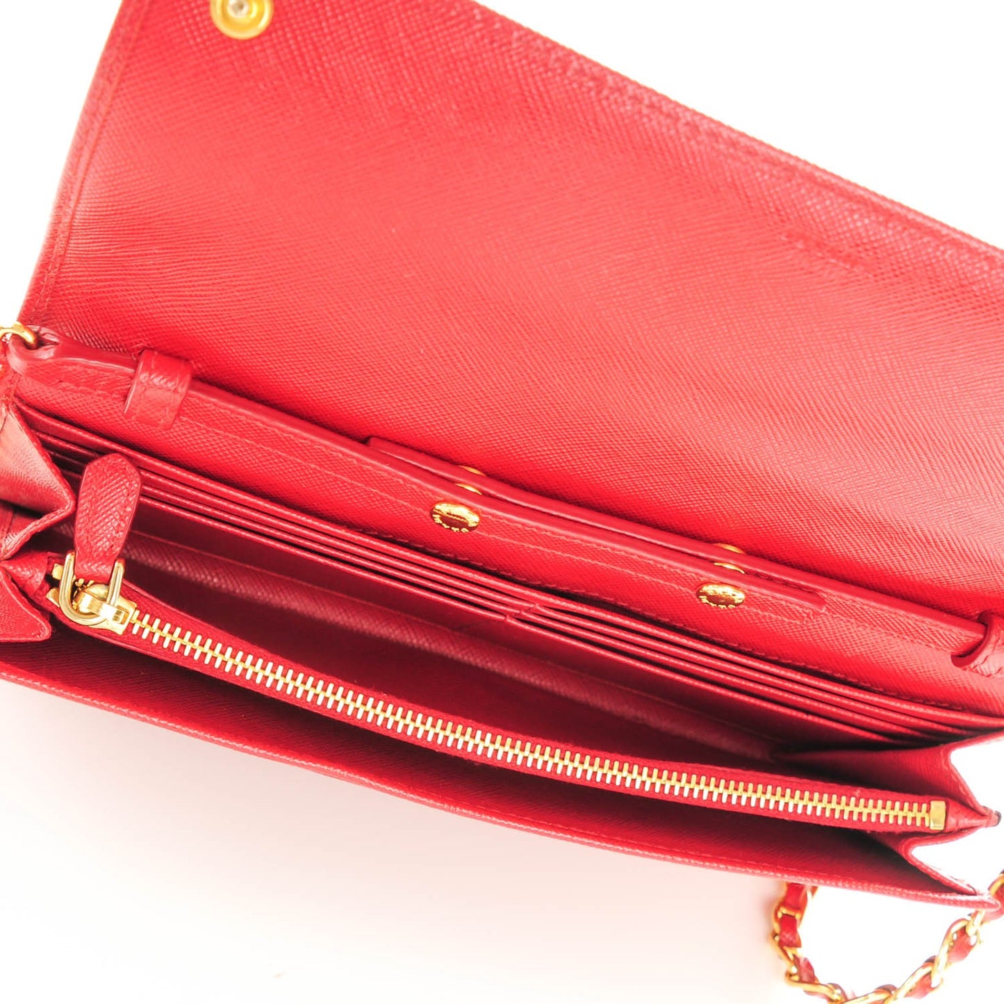 Saffiano Metal Oro Chain Wallet Cherry