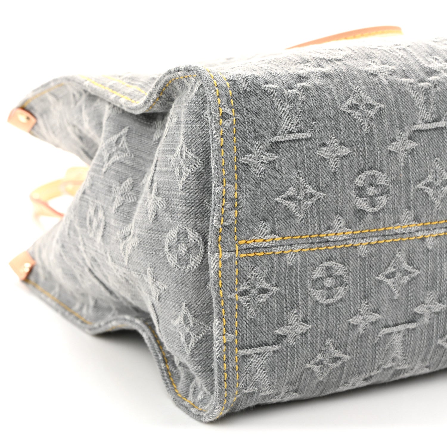 Louis Vuitton Monogram Denim Onthego MM Washed Grey 8 of 9