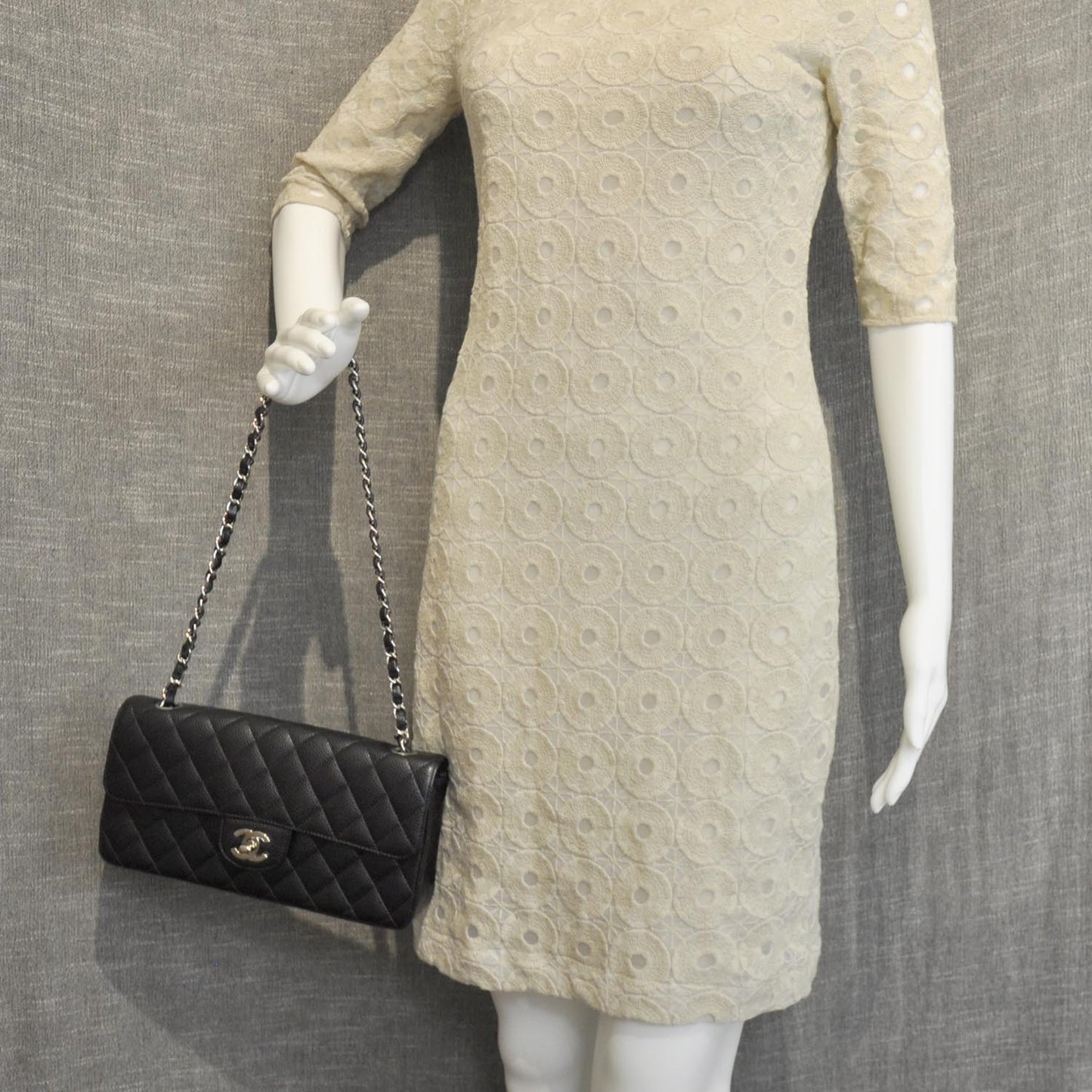 Caviar East West Flap Black SHW