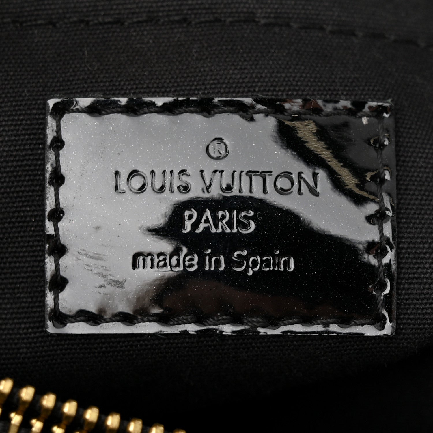 Louis Vuitton Vernis Montaigne BB Black 7 of 13