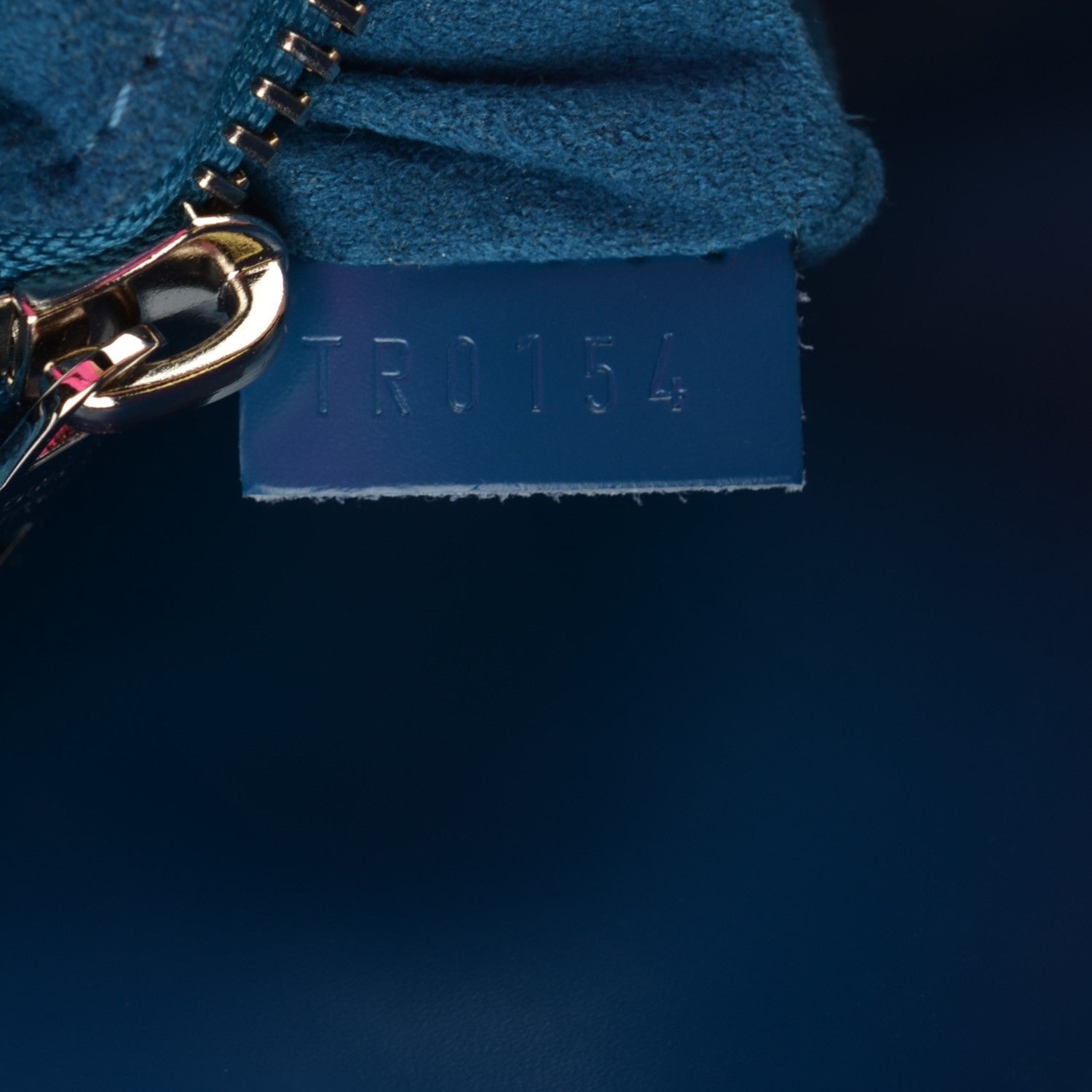 Louis Vuitton Epi Bi-Color Eden Saphir Black 7 of 7