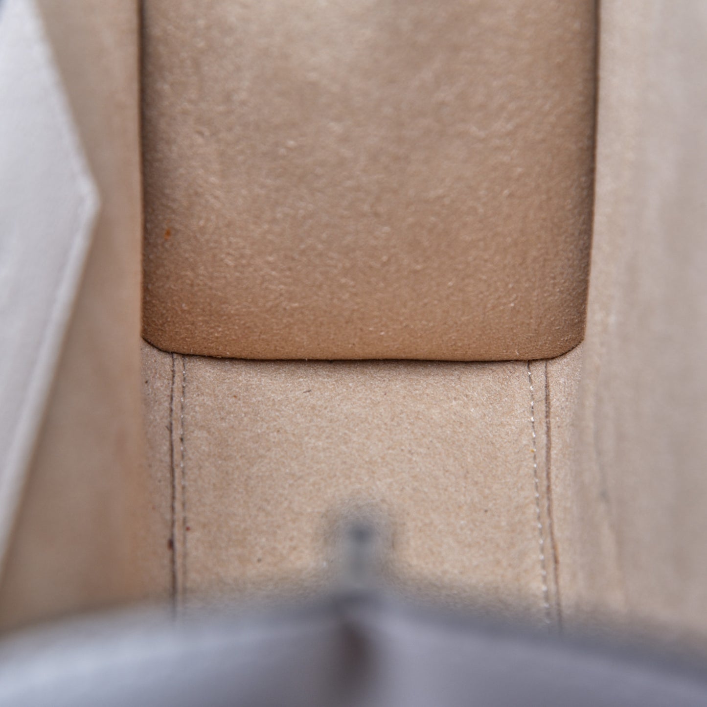 Goatskin Small GV3 Shoulder Bag White