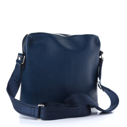 Louis Vuitton Taiga Grigori PM Messenger Ocean 3 of 9