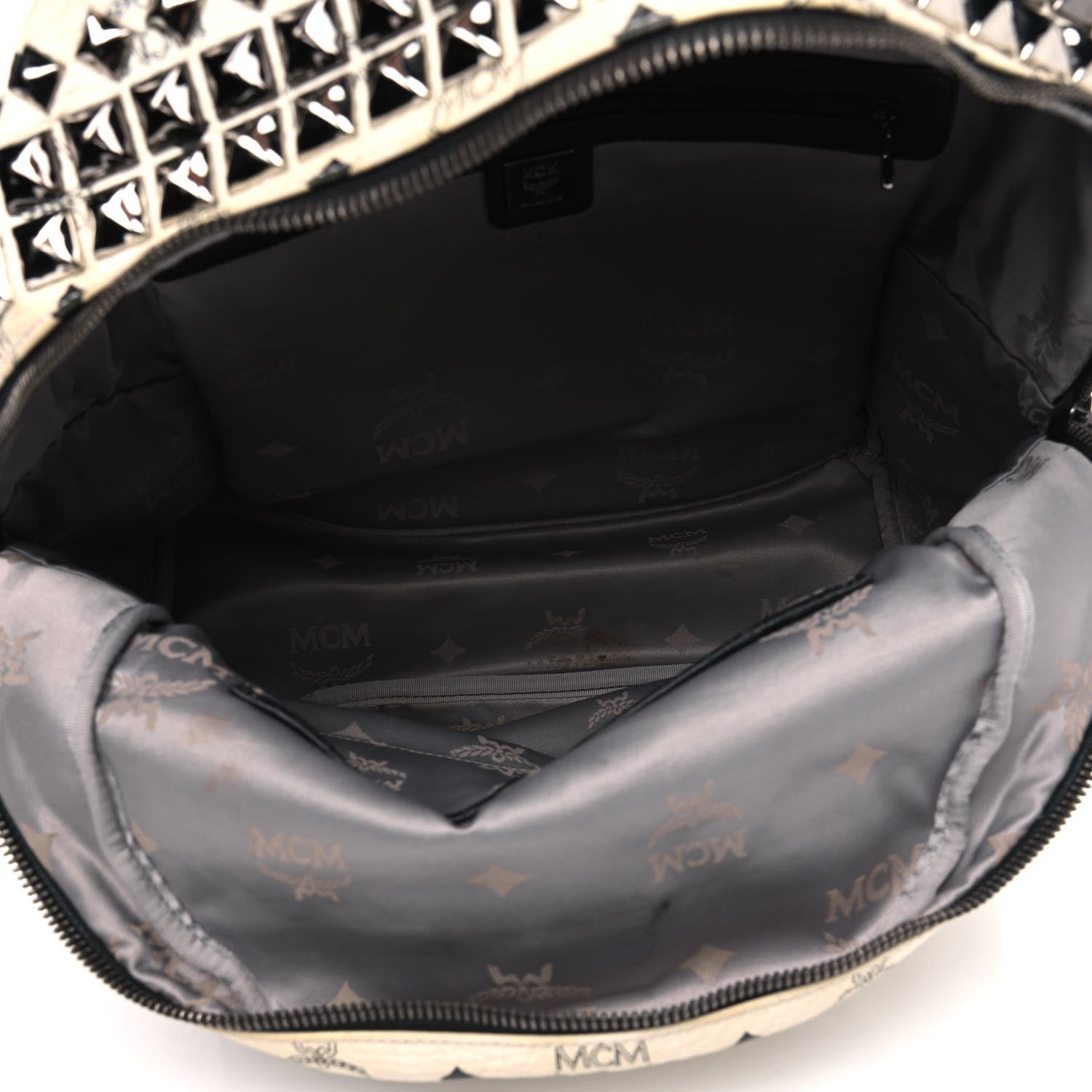 MCM Visetos Crown Stud Medium Stark Backpack White 4 of 14