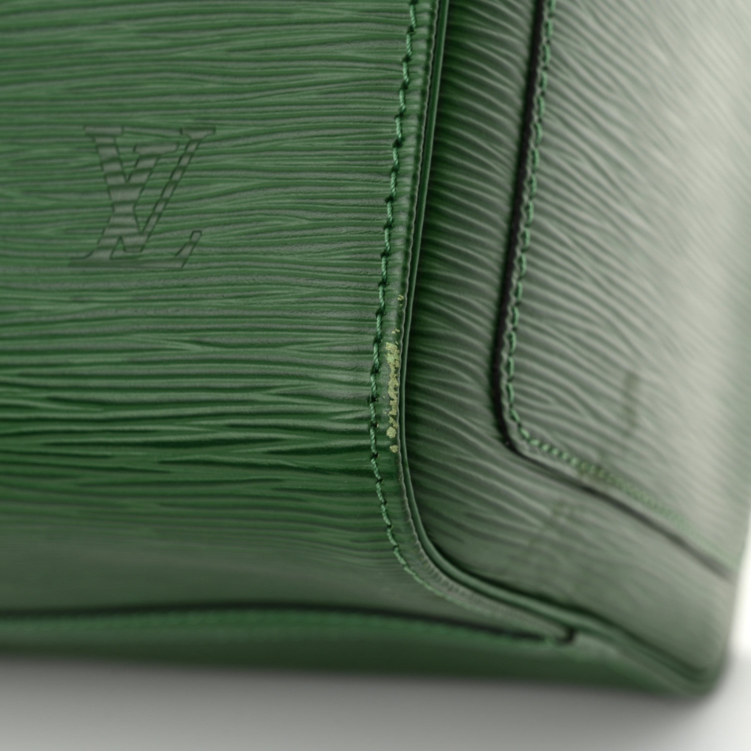 Louis Vuitton Epi Speedy 30 Borneo 15 of 16
