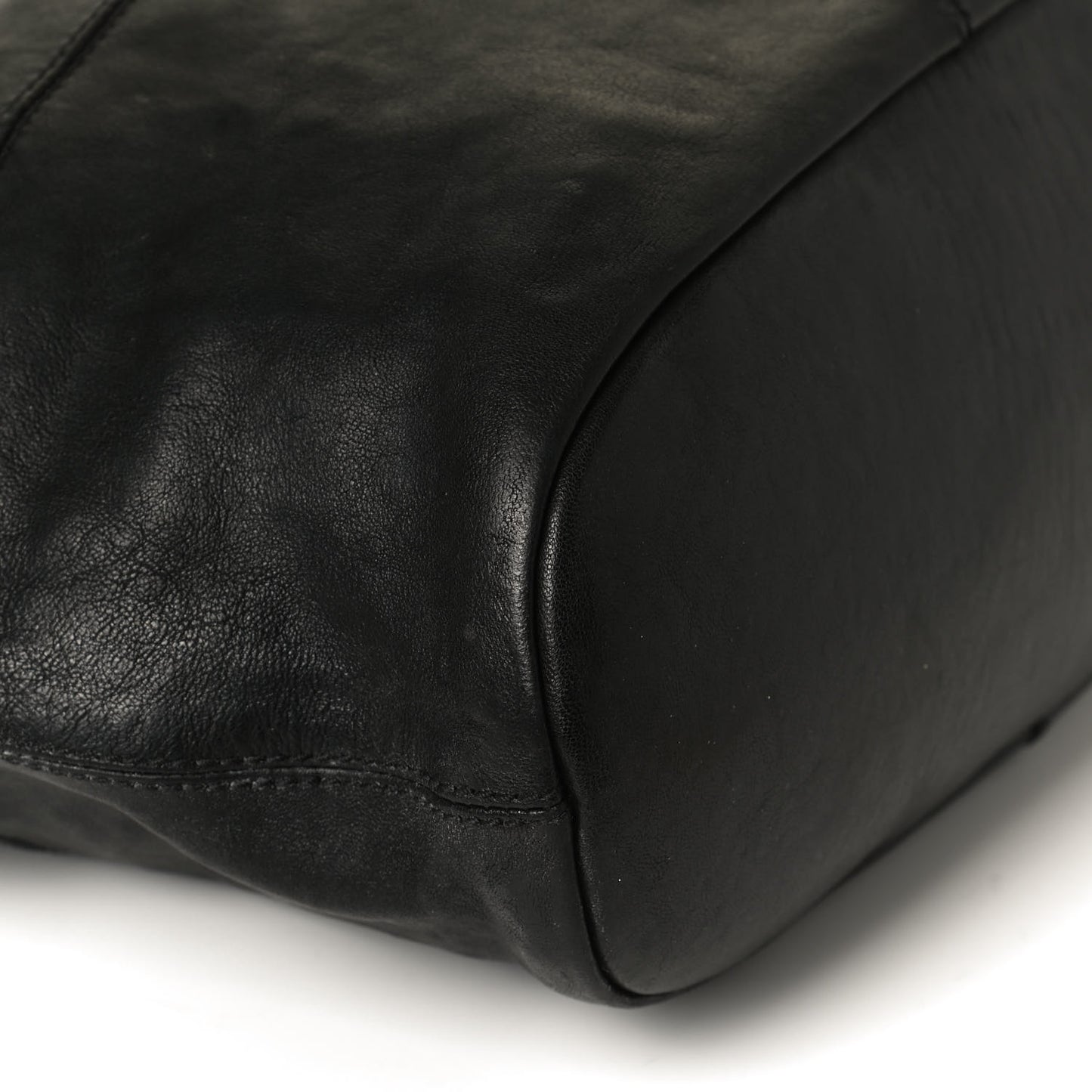 Lambskin Medium Nightingale Black
