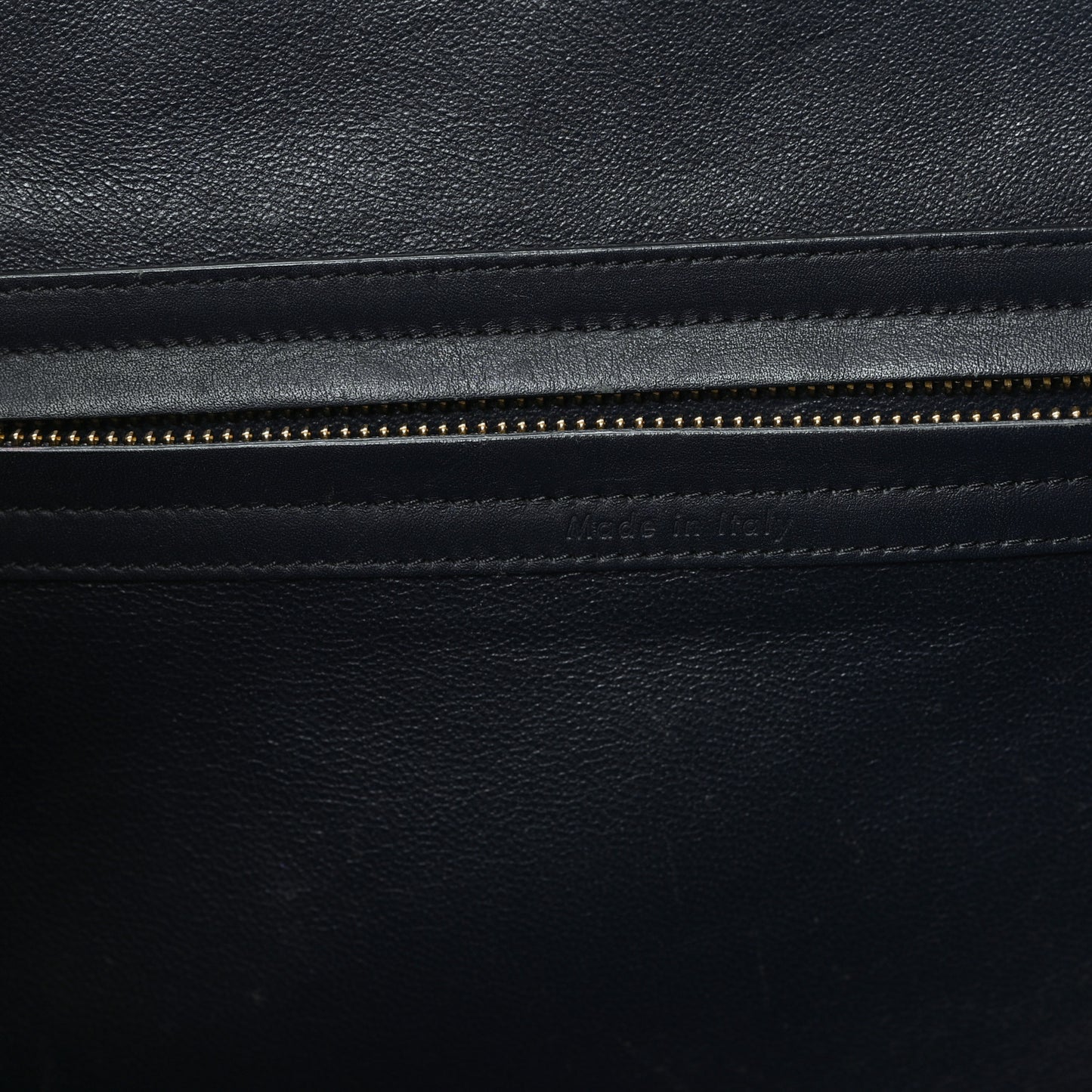 Crocodile Embossed Nubuck Medium Phantom Luggage Navy Blue